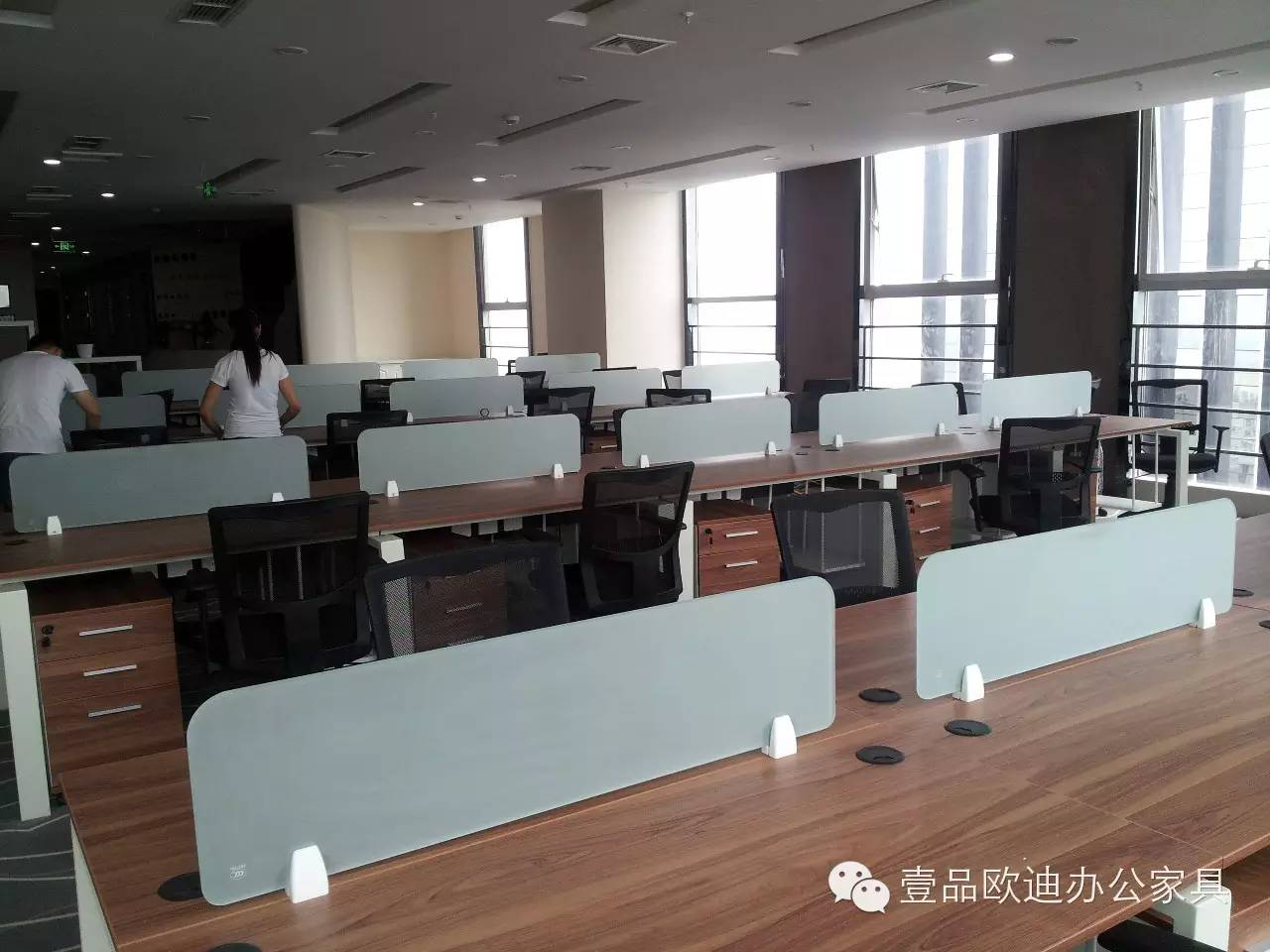 實(shí)現(xiàn)一個(gè)空間多種用途——壹品歐迪辦公家具定制工程案例